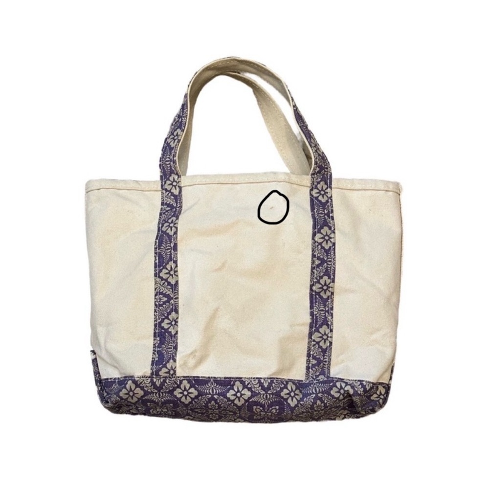 L.L. Bean Boat and Tote rare purple hibiscus pattern - Medium w/ Short straps - Picture 10 of 14